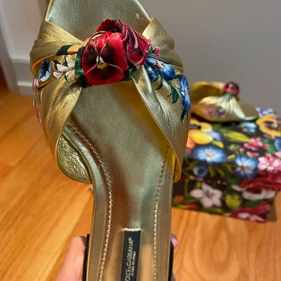 Dolce & Gabbana metallic gold with blue and red flower slides /sandals 36 - Picture 7 of 12
